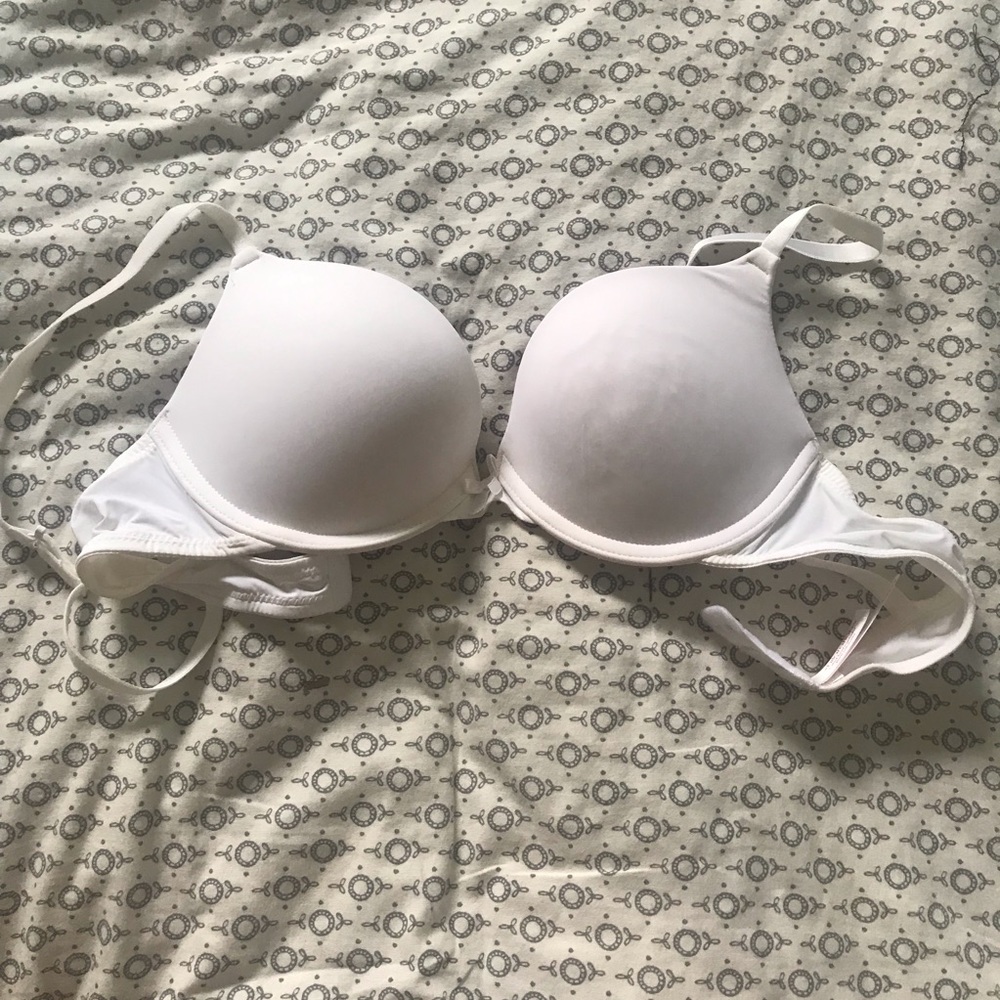 White Xhilaration Underwire Bra • size 36A